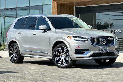 2024 Volvo XC90 Recharge Plug-In Hybrid T8 Plus Bright 7-Seater