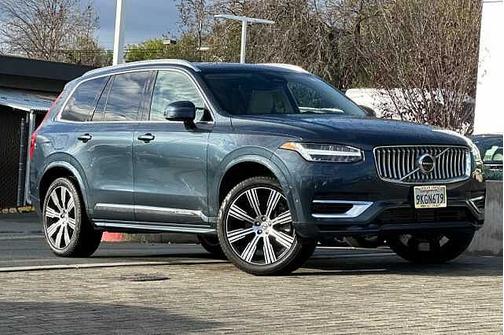 2024 Volvo XC90 T8 Ultimate Bright 7-Seater