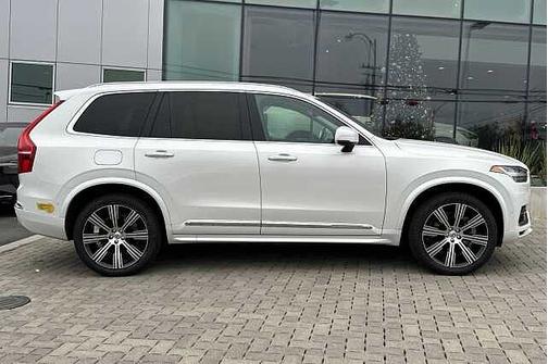 2022 Volvo XC90 eAWD Inscription 7 Seater