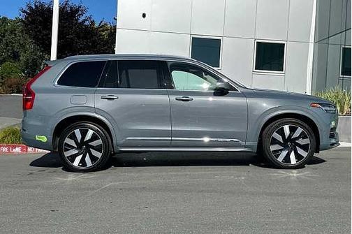 Thunder Grey 2023 Volvo XC90 Ultimate Bright 7-Seater