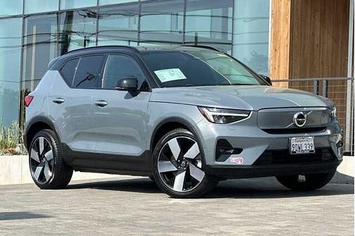 2023 Volvo XC40 Ultimate
