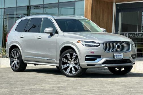 2024 Volvo XC90 Recharge Plug-In Hybrid T8 Plus Bright 7-Seater
