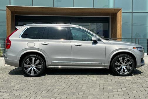 2024 Volvo XC90 Recharge Plug-In Hybrid T8 Plus Bright 7-Seater
