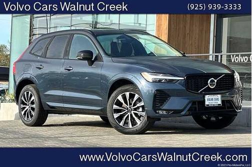 Denim Blue 2025 Volvo XC60 Core