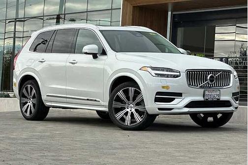 2023 Volvo XC90 Core