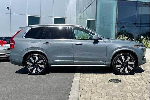 Thunder Grey 2023 Volvo XC90 Ultimate Bright 7-Seater