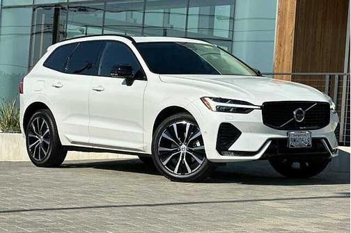 2024 Volvo XC60 Plus
