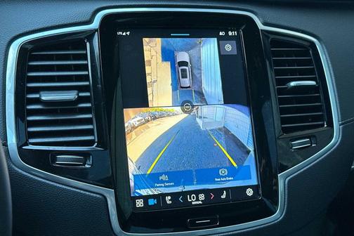 2024 Volvo XC90 Recharge Plug-In Hybrid T8 Ultimate Bright 7-Seater