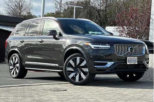 2023 Volvo XC90 Ultimate Bright 7-Seater