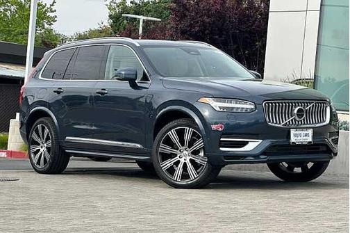Denim Blue 2024 Volvo XC90 T8 Ultimate 6-Seater