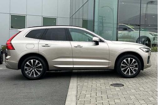 2023 Volvo XC60 Core