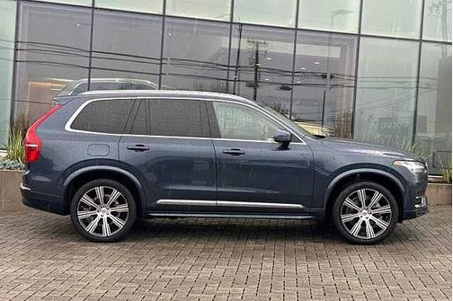 2023 Volvo XC90 B6 AWD Ultimate 6-Seater