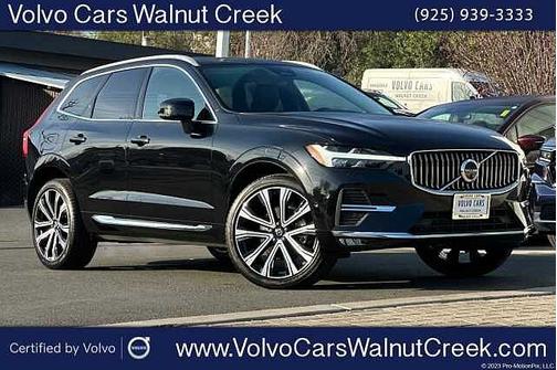 2023 Volvo XC60 B5 FWD Ultimate Bright