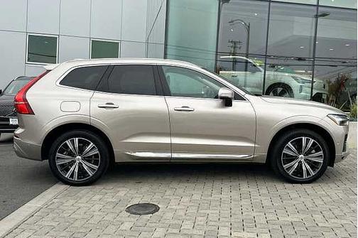 2023 Volvo XC60 Ultimate Bright