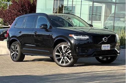 2023 Volvo XC90 Plus