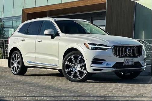 2021 Volvo XC60 T8 Inscription