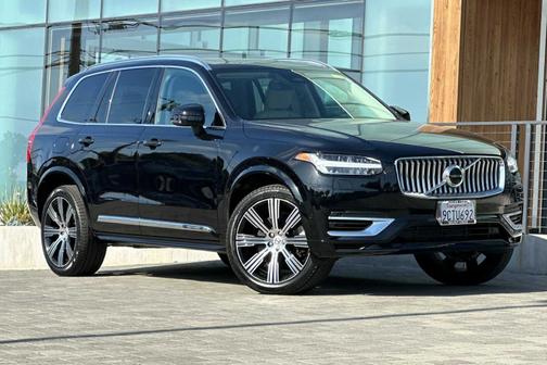 2023 Volvo XC90 Recharge Plug-In Hybrid Ultimate Bright 7-Seater