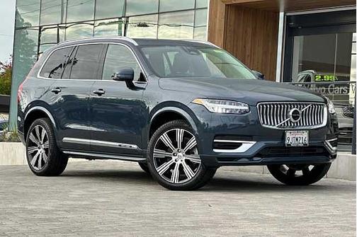 2023 Volvo XC90 Plus