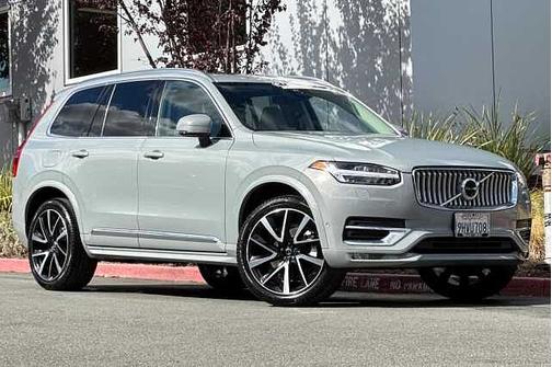 Vapour Grey 2024 Volvo XC90 Plus