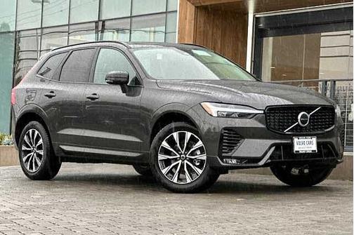 2025 Volvo XC60 Core