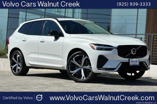2022 Volvo XC60 B6 AWD R-Design