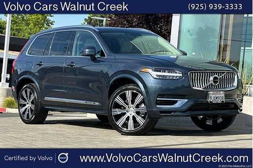 Denim Blue 2024 Volvo XC90 Plus