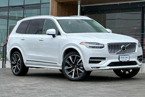 2024 Volvo XC90 B6 Ultimate Bright 6-Seater