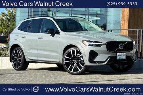 2024 Volvo XC60 Recharge Plug-In Hybrid T8 Ultimate Dark