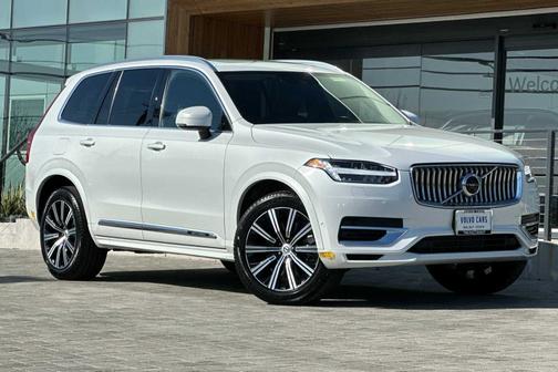 2022 Volvo XC90 Recharge Plug-In Hybrid T8 Inscription Extended Range 6P