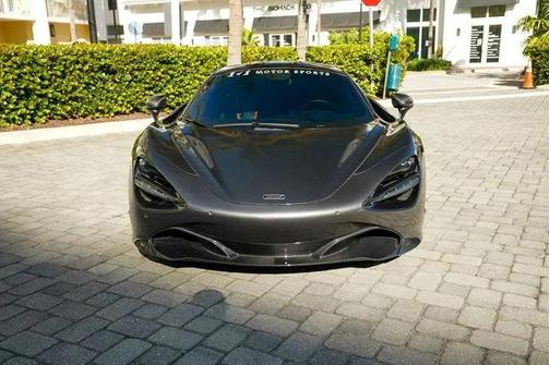 2018 McLaren 720S Base
