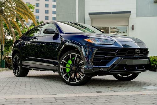 2020 Lamborghini Urus AWD