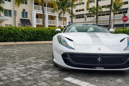 2023 Ferrari 812 GTS Convertible