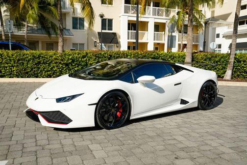 2015 Lamborghini Huracan LP610-4