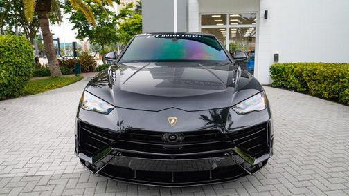 2024 Lamborghini Urus S