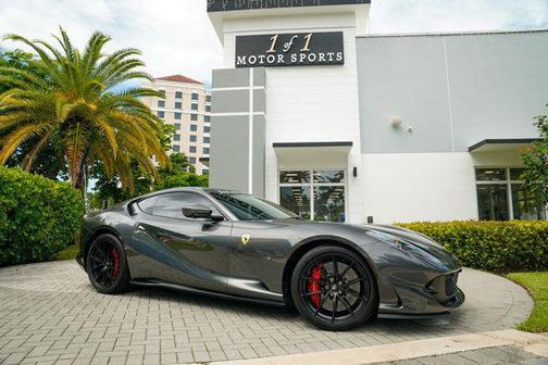2020 Ferrari 812 Superfast Base