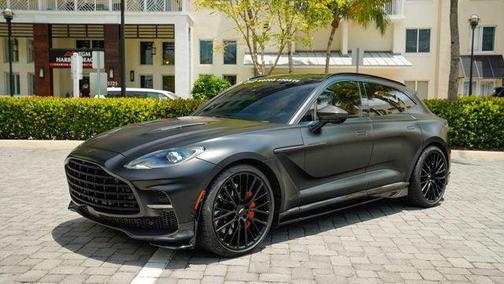 2023 Aston Martin DBX 707