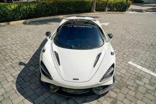 2021 McLaren 765LT Coupe