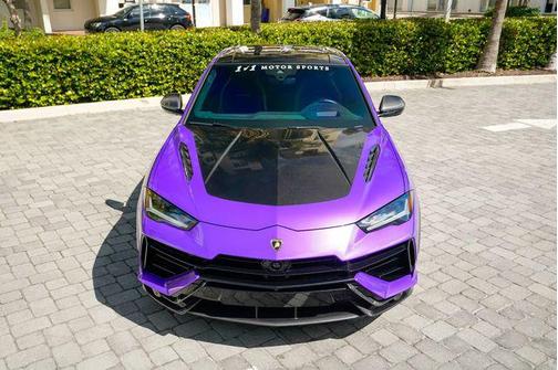 2024 Lamborghini Urus Performante