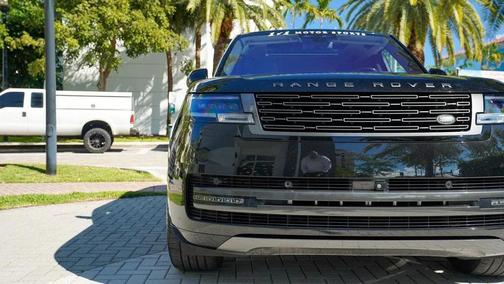 2023 Land Rover Range Rover Autobiography LWB 7 Seat