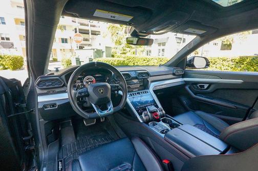 Gray 2019 Lamborghini Urus AWD