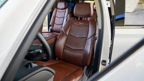 2019 Cadillac Escalade ESV Premium Luxury