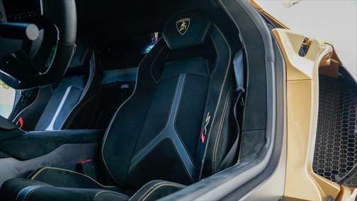 2019 Lamborghini Aventador SVJ SVJ Coupe