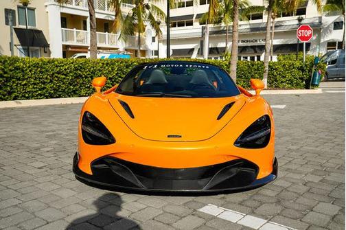 2020 McLaren 720S Base
