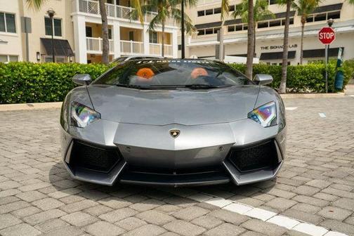 2015 Lamborghini Aventador LP700-4