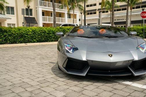 2015 Lamborghini Aventador LP700-4