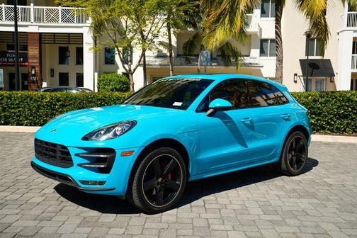 2016 Porsche Macan Turbo