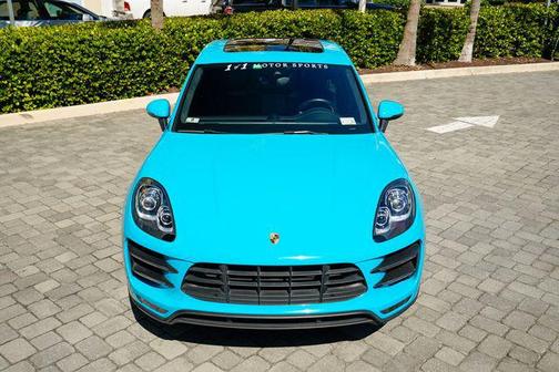 2016 Porsche Macan Turbo