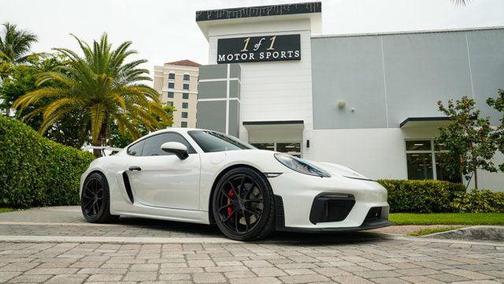 2020 Porsche 718 Cayman GT4