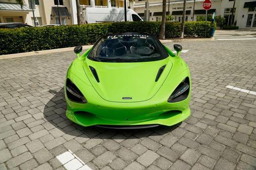 2024 McLaren 750S Spider