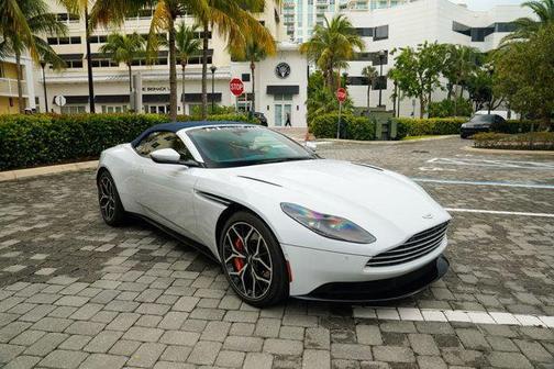 2019 Aston Martin DB11 Volante